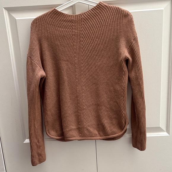 Aritzia Sweaters - Aritzia Women's Ribbed Crewneck Sweater - taupe